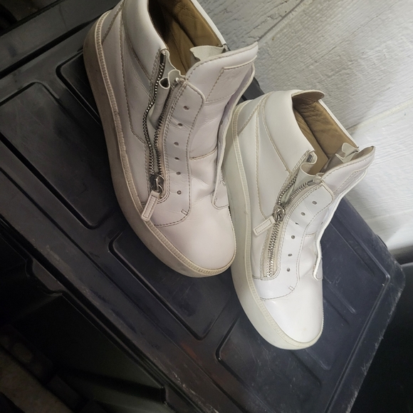 Giuseppe Zanotti Leather Sneakers - Picture 3 of 3